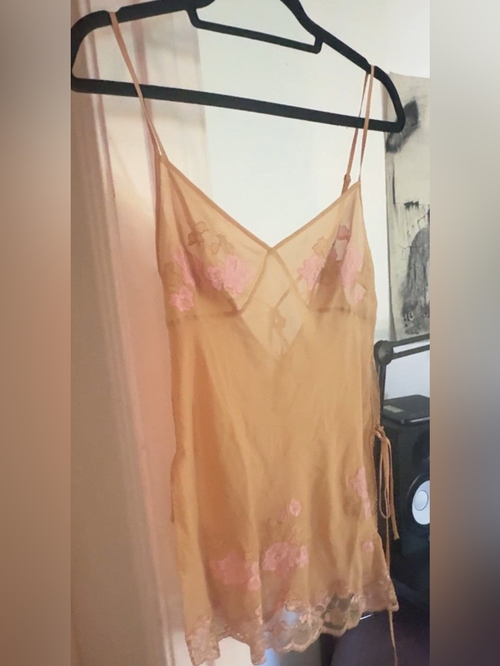 Victoria’s Secret Y2K 100% Silk Floral Embroidered Nude Slip Brittany Murphy